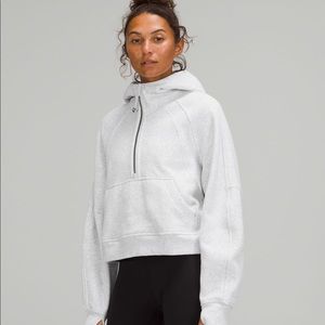 NWT M/L SCUBA 1/2 ZIP in Heather Core Ultra Light Grey
